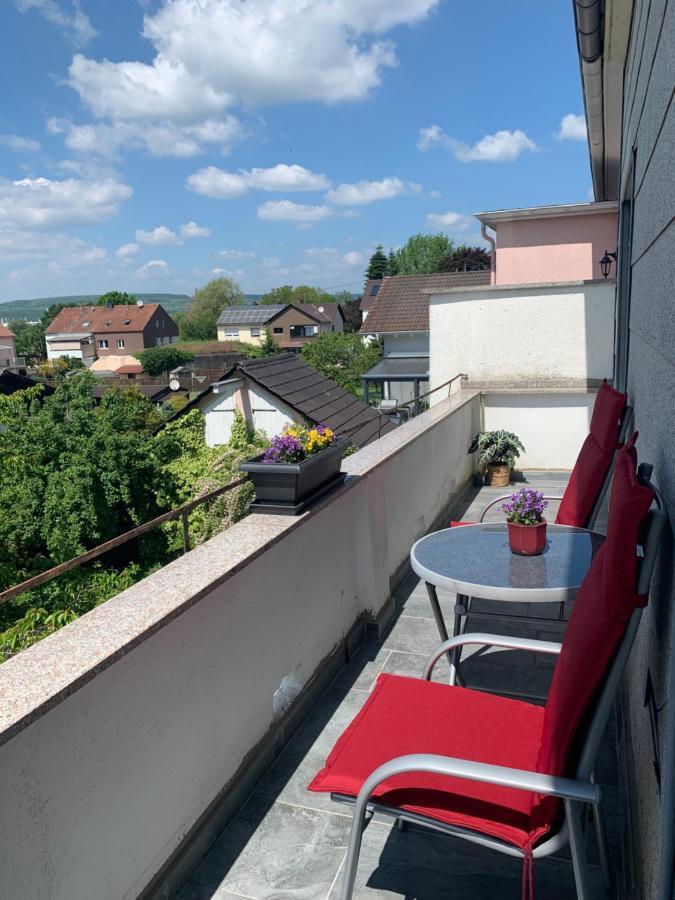 Moderne Mit Balkon Im Schoenen Saarland Dillingen an der Saar